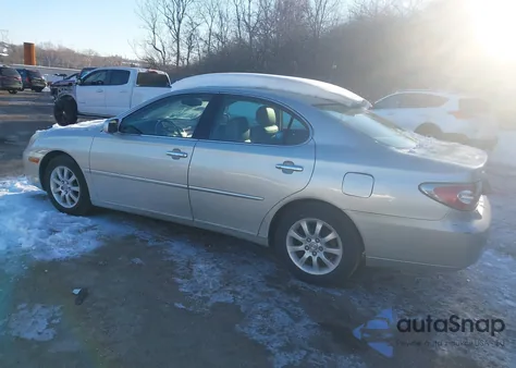 2004 Lexus Es 330 z USA, uszkodzony, nr VIN JTHBA30G945032828